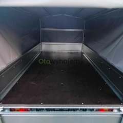 Wynajem przyczepa towarowa lekka z kiprem DMC 600kg Kiper Fjord Rental