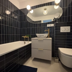 2-pok. 52 m² – Wola/Centrum, 400 m od Ronda Daszyńskiego, po remoncie