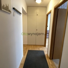 Przestronne 3 pokoje w ścisłym Centrum (Krucza/Żurawia)