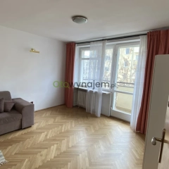 Przestronne 3 pokoje w ścisłym Centrum (Krucza/Żurawia)