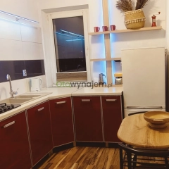 Gocław – 2 pokoje 42 m², oddzielna kuchnia | balkon | klimatyzacja