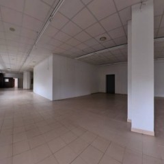 Na wynajem lokal handlowo usługowy 560 m2