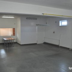 Lokal usługowy parter domu - 2 wydzielone bramy, biuro 121m2