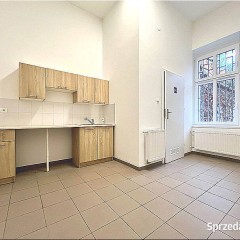 Wynajem lokal użytkowy Opole centrum 69 m2.