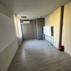 Biura do wynajęcia Ofiar Dąbia blisko Wisły