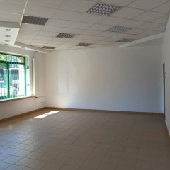 Lokal handlowo/ biurowy/ usłudowy 92m