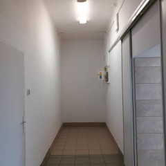 Lokal handlowo/ biurowy/ usłudowy 92m
