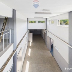 Biuro 70,7 m² z windą i parkingiem – Rybnik