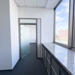 Wynajem lokalu 96.5m2 Warszawa