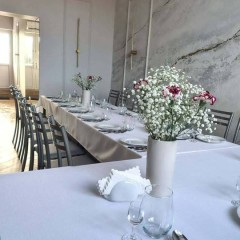 Bar Gastronomiczny Lawenda . Piękna sala na imprezy okolicznościowe .