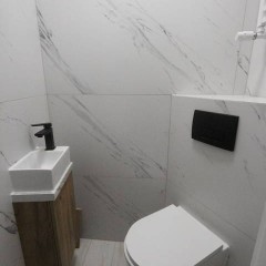 Lokal (72met) okolice Parku Tołpy BALKON/PARKING (Wrocław)