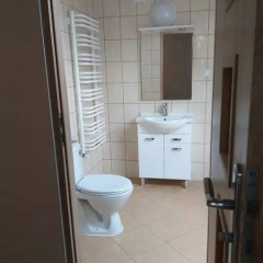 Wynajmę lokal biurowo-usługowy ok. 15m2 w Strzyżowie