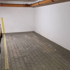 Garaż Zaciszna 5A, Rzeszów