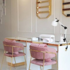 Podnajme stanowisko do stylizacji paznokci dla stylistki manicure