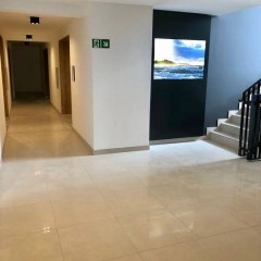 Oferta wynajmu krótko terminowego mieszkania 40 m2 dwa pokoje i garaż.