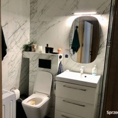 Oferta wynajmu krótko terminowego mieszkania 40 m2 dwa pokoje i garaż.