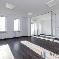 Lokal 335m2 Warszawa