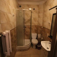 2pok, 49met, Okolice Podchorążych KOMÓRKA (Wrocław)