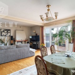 Dom wolnostojący Sulejówek 260.67m2