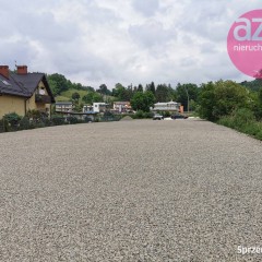 Działka pod komis samochodowy, plac lub magazyn .