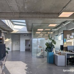 Magazyn i budynek biurowy – Ursynów, ul. Baletowa