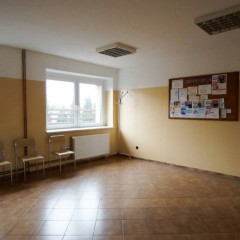 Wynajem lokal usługowy 100 m2 Błotnica Strzelecka