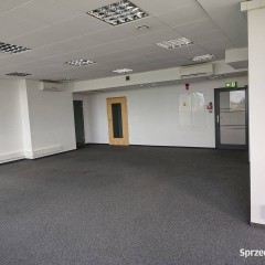 Do wynajęcia biuro 134 m² w Aquarius, Połczyńska 31A – bez prowizji