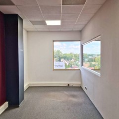 Lokal 181.92m2 Warszawa