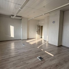 Pomieszczenie biurowe do wynajęcia - 39 m2 - Kraków - Czyżyny