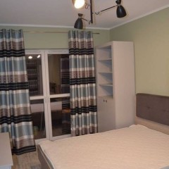 2pok, 48met, Okolice Sky Tower BALKON/WINDA/2016 (Wrocław)