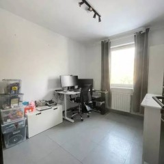 3 pokoje z halą garażową-zwierzęta mile widziane