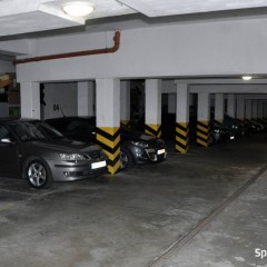 Garaż miejsce postojowe ul. Chmieleniec Ruczaj do wynajęcia!