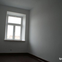 Bezczynszowe Kamienica 41m 2pokoje łazienka