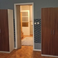 Dom do wynajęcia dla brygad pracowniczych.