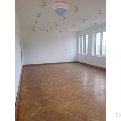 Lokal usługowo–użytkowy w centrum Bestwiny