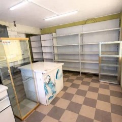 PAWILON HANDLOWO USŁUGOWY 30 M