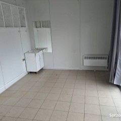 Lokal handlowy 15m2 na targowisku Górniak w Łodzi