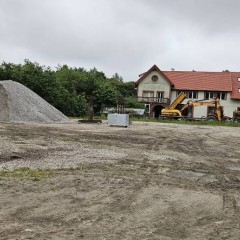 Plac utwardzony, magazynowy, składowy