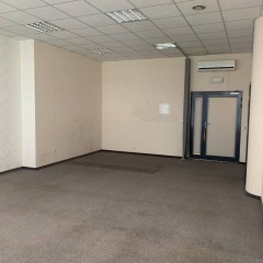 Do wynajęcia lokal w centrum Skawiny