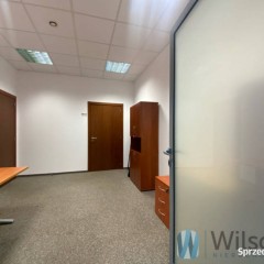 Lokal 35m2 Warszawa Serwituty