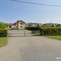 Oferujemy na wynajem atrakcyjną nieruchomość komercyjną o dużym potencjale