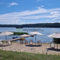 Domek Mikołajki z linią brzegową
