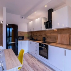 3pokojowe mieszkanie Gdansk-Chelm, 10min do centrum, nowoczesne z balkonem 55m2