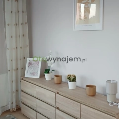  Radom, Pokój 11 m2, dla studentki /kobiety, dwa balkony 10m2, w Nowym M4, II/3 piętro, Os.Horizon/Akademickie