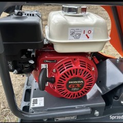Zagęszczarka skoczek 100 kg wynajem belle ammann wacker neuson bomag weber