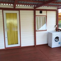 Odstąpię działkę z domkiem holenderskim