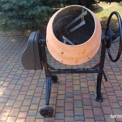 Wynajem Zagęszczarki Buk Ubijarki gruntu JCB 110 kg