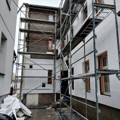 Wynajem Rusztowań Elewacyjnych