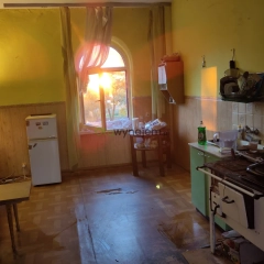 Baza dla Agencji Pracy 110m² | BEZ KAUCJI | 1 Szopa, Drewniany Garażyk, Miejsce Do Parkowania | Zagajewiczki